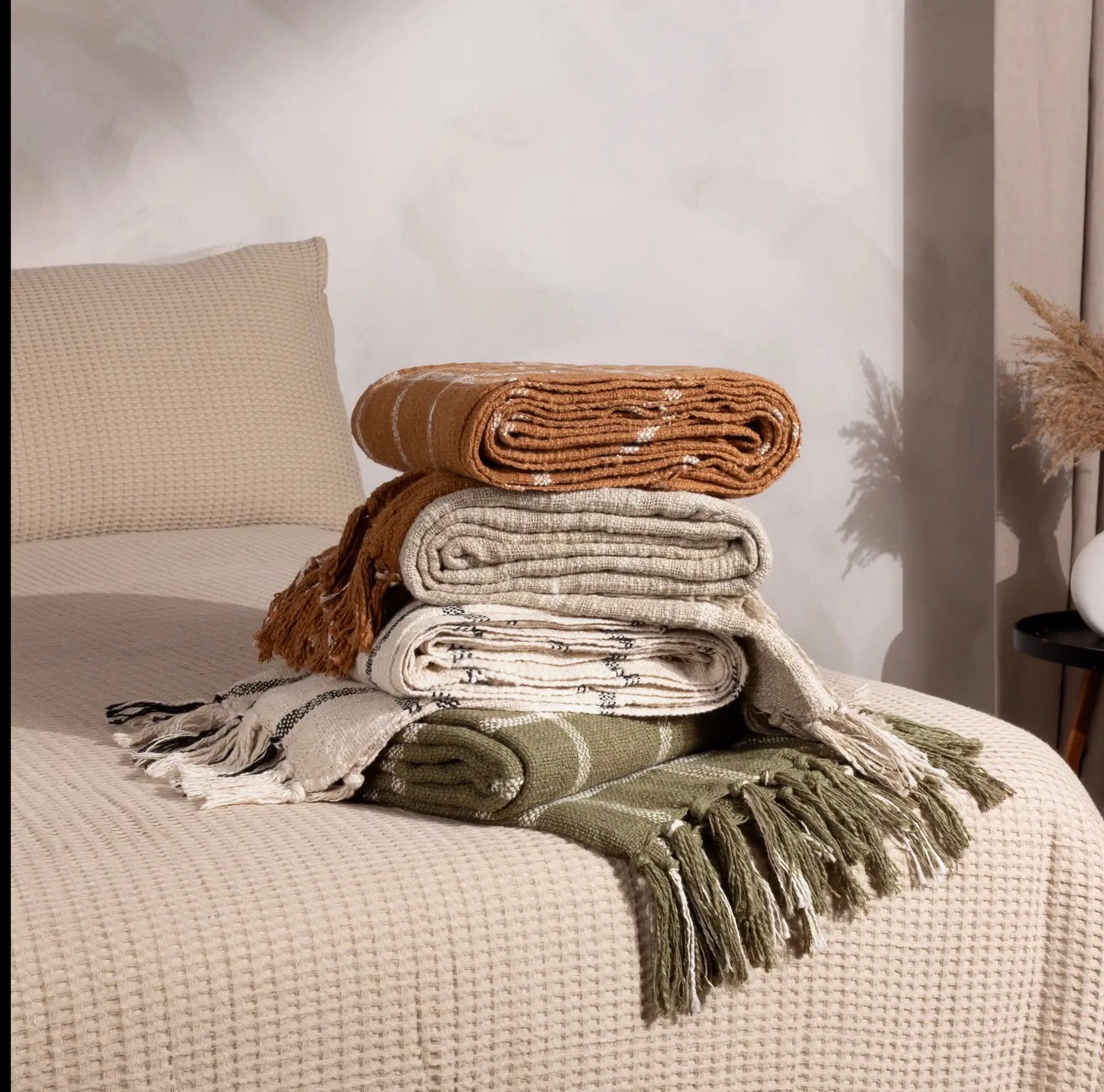 Beni Ginger/Natural Throw
