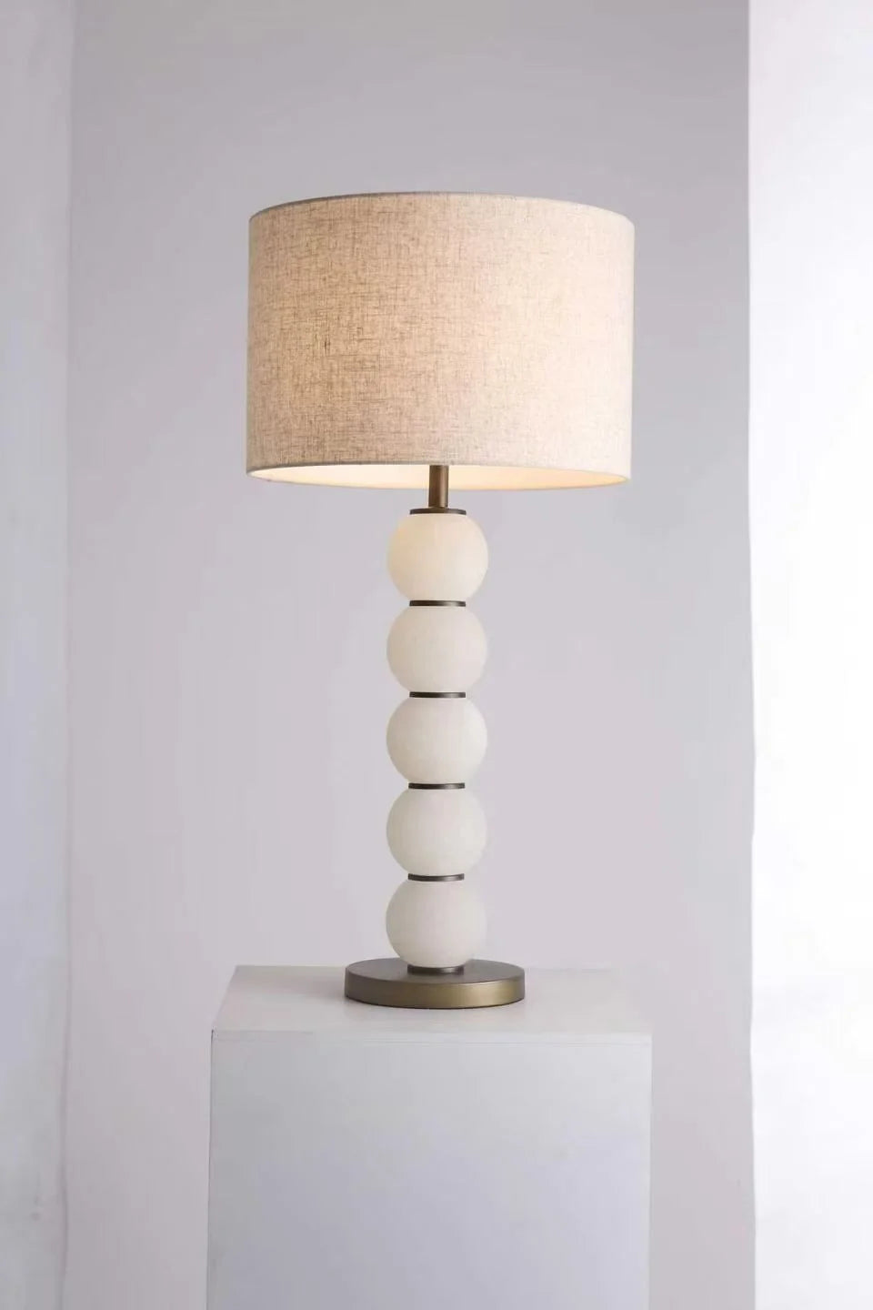 KB Suzie Table Lamp