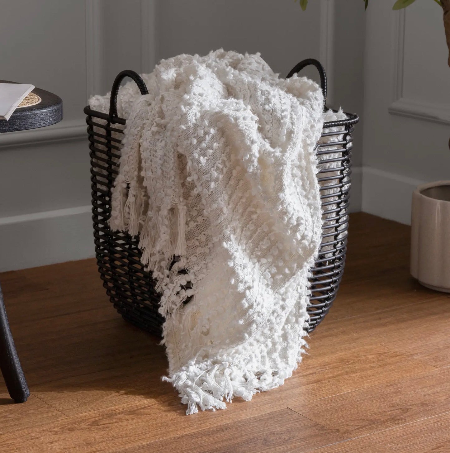 Arvo Woven Tasseled Throw - Natural