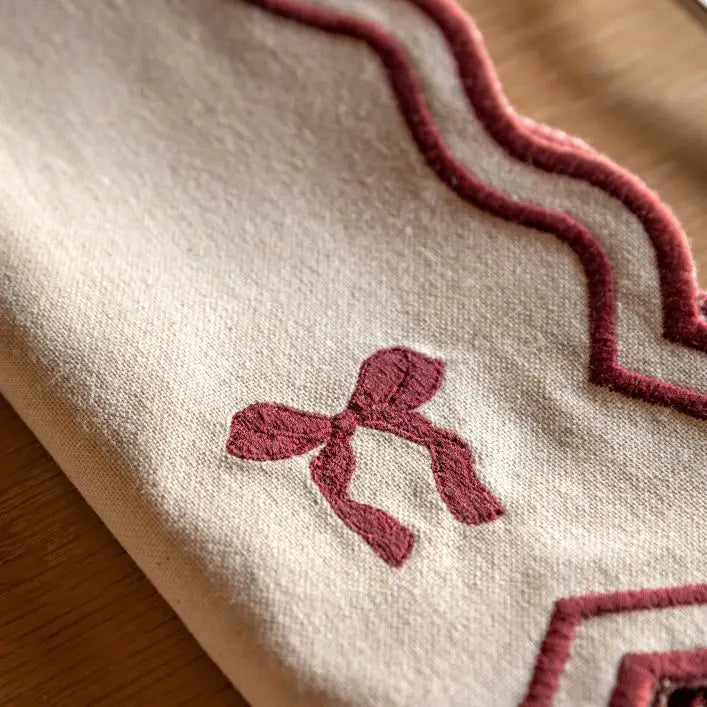 Heritage Scallop Bow Napkins - 4 Pack