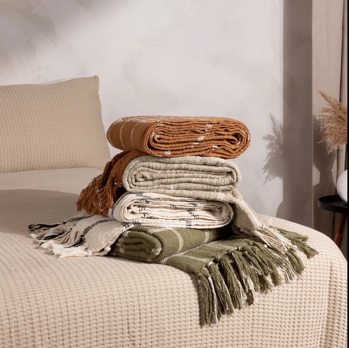 Beni Moss/Natural Throw