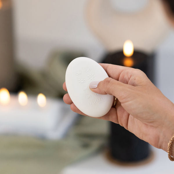 Uyuni Candle White Pebble Remote Control